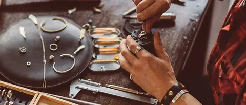 Why Partner with a Professional Jewelry Manufacturer for Your Business?